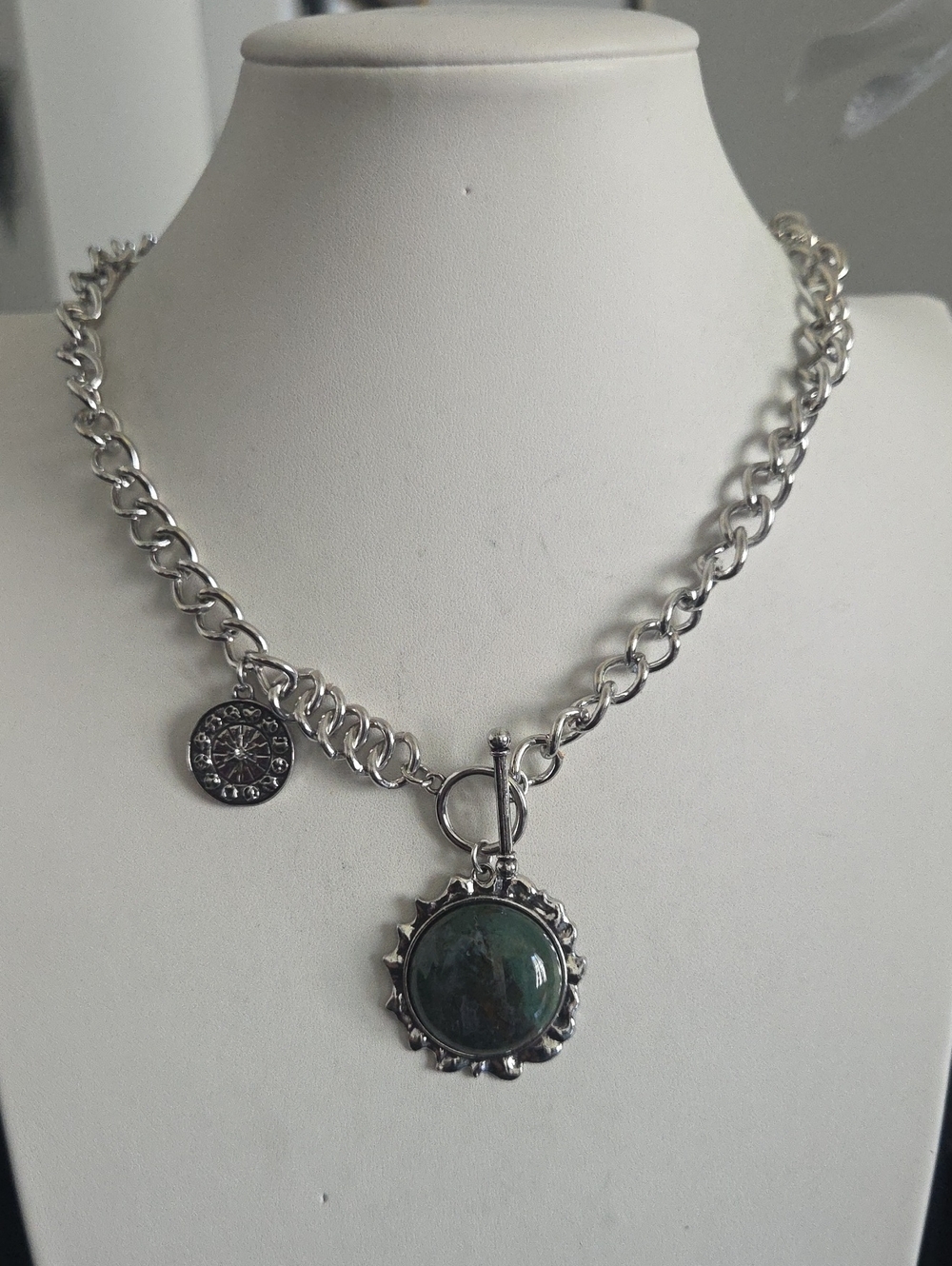 Paparazzi Sign Of The Zodiac Green Necklace NWT
